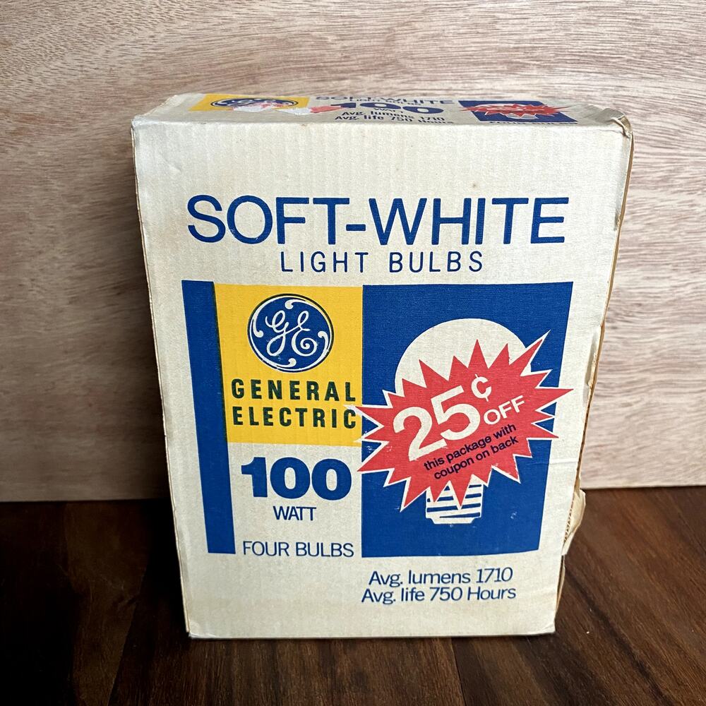 New GE Soft White 100 Watt Light Bulbs 4 Pack 1710 Lumens Vintage